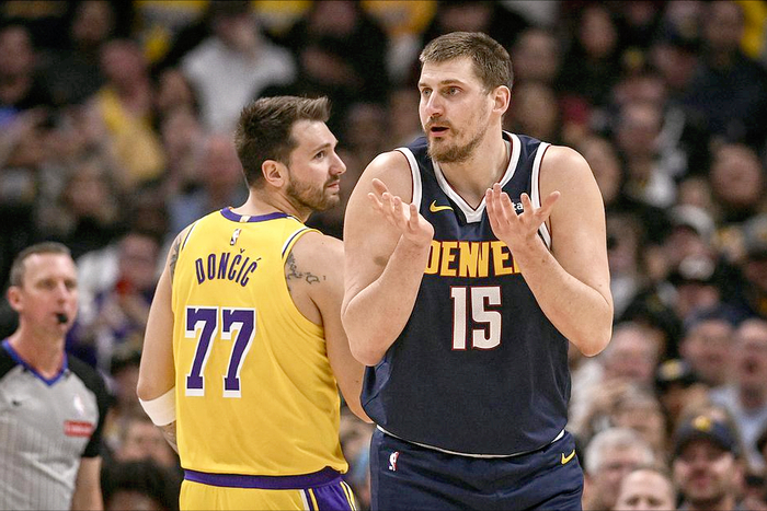 文班亚马等四星价值远超顶薪，球队争相奉上亿