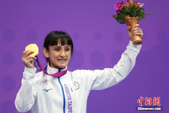 杭州亚运会空手道收官战：中国台北谷筱霜夺金