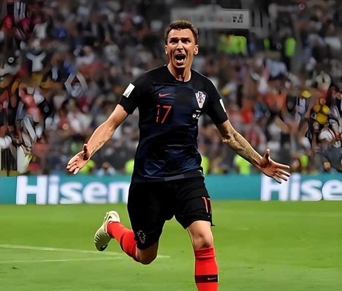 申花逆转取胜 上港多人伤退前腰困境凸显